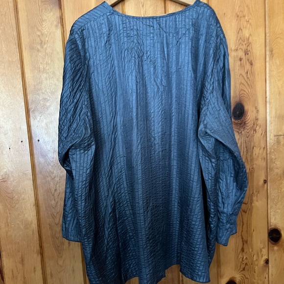 Eileen Fisher Blue Silk Textured Blouse - Picture 2 of 5